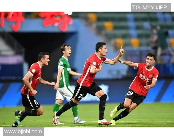 成都与广州足球队速度对决赛后分析与战术复盘