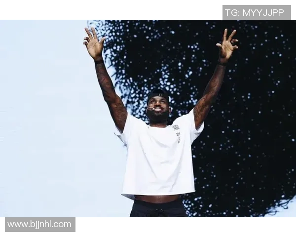 詹姆斯足球明星队的荣耀之路与未来展望探讨