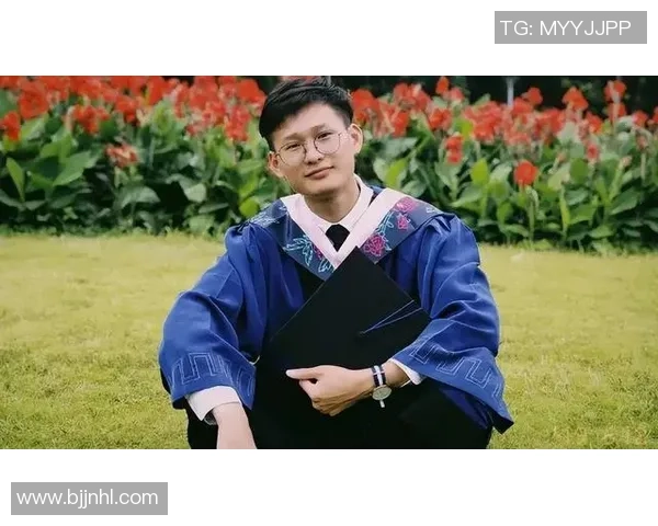 足球明星年收入超越高校教授引发社会热议与教育公平思考